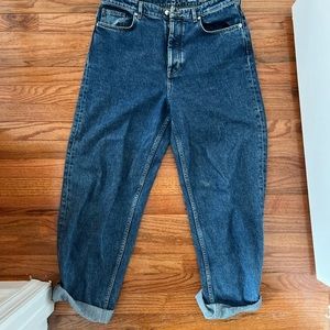 COS 31 blue jeans